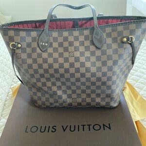 Authentic Louis Vuitton Neverfull MM
